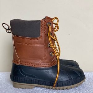 Gap snow boots